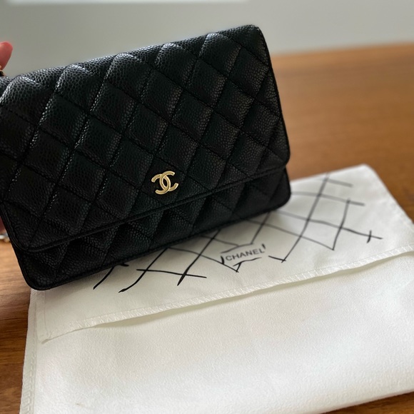 Handbags - Chanel Wallet Bag